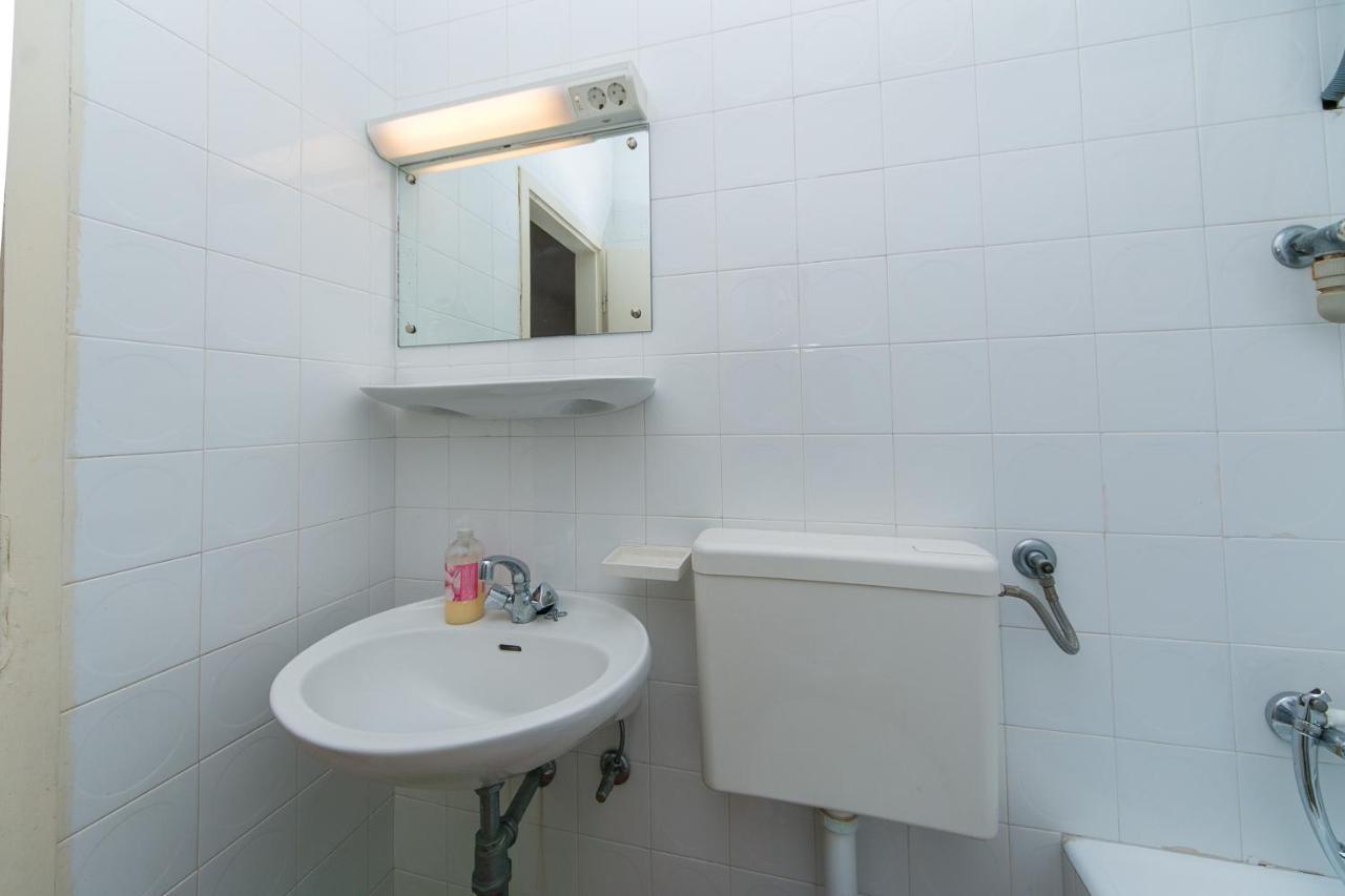 Apartments With A Parking Space Baska Voda, Makarska - 6773 客房 照片