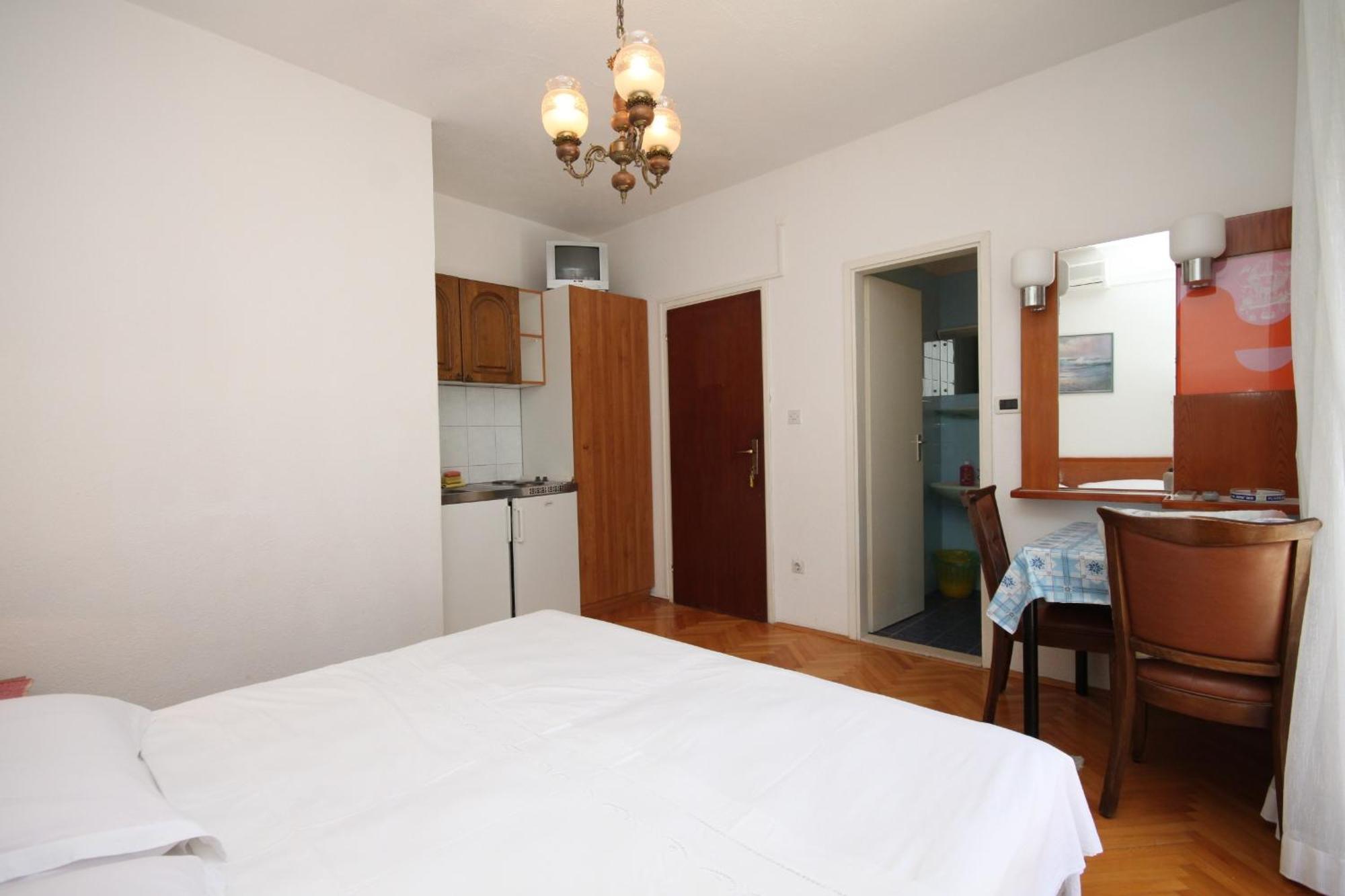 Apartments With A Parking Space Baska Voda, Makarska - 6773 客房 照片